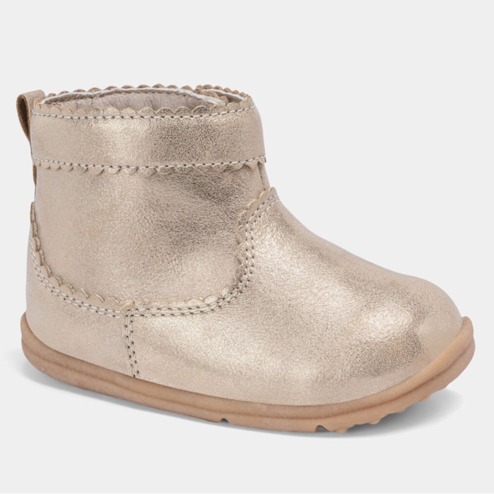 Carter’s Baby Girl Every Step® First Walker Metallic Boots - Gold 4.5c NWT